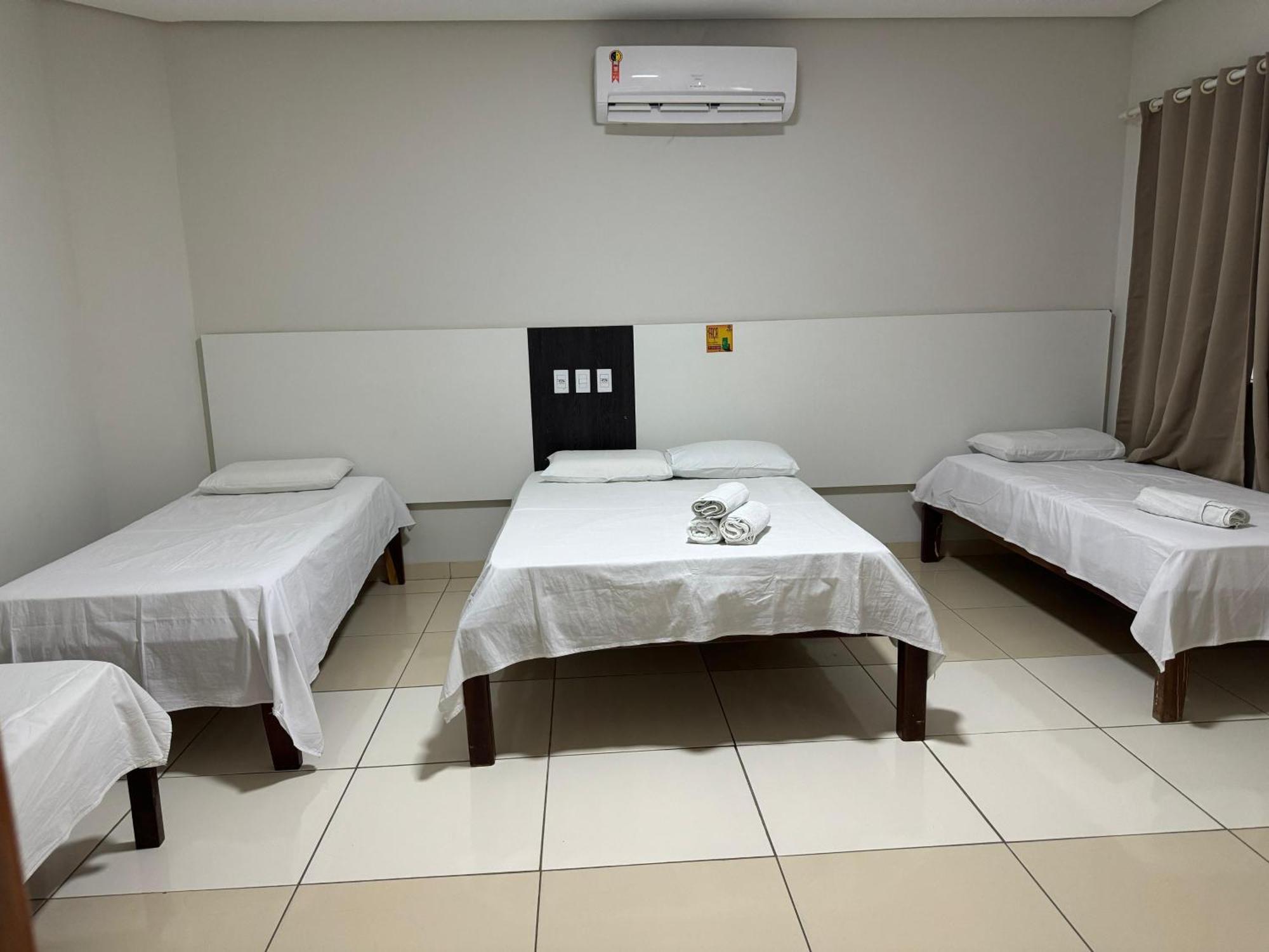 Atlanta Hotel Ibotirama Екстер'єр фото