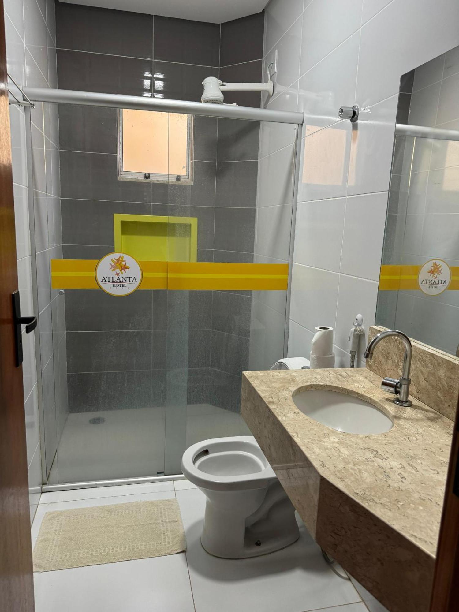 Atlanta Hotel Ibotirama Екстер'єр фото